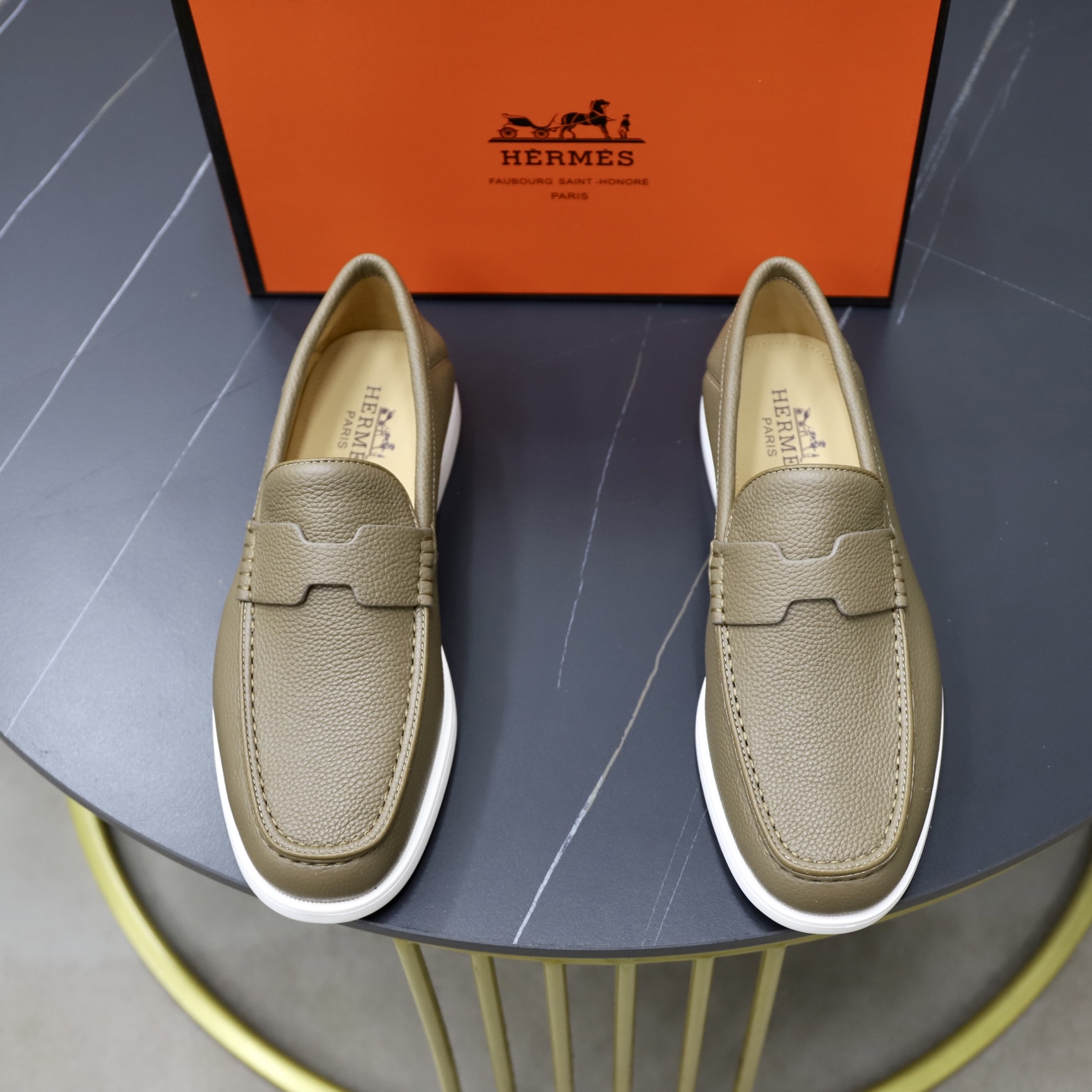 Hermès