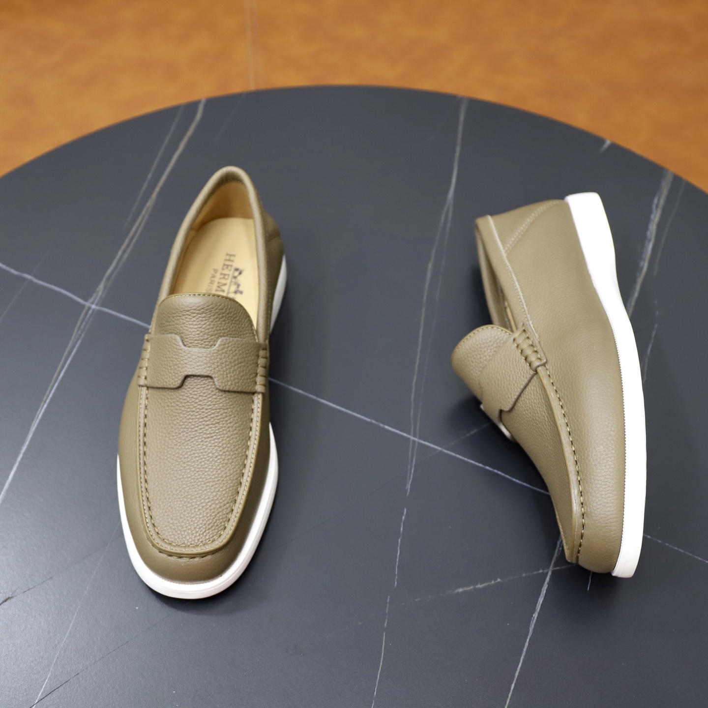 Hermès