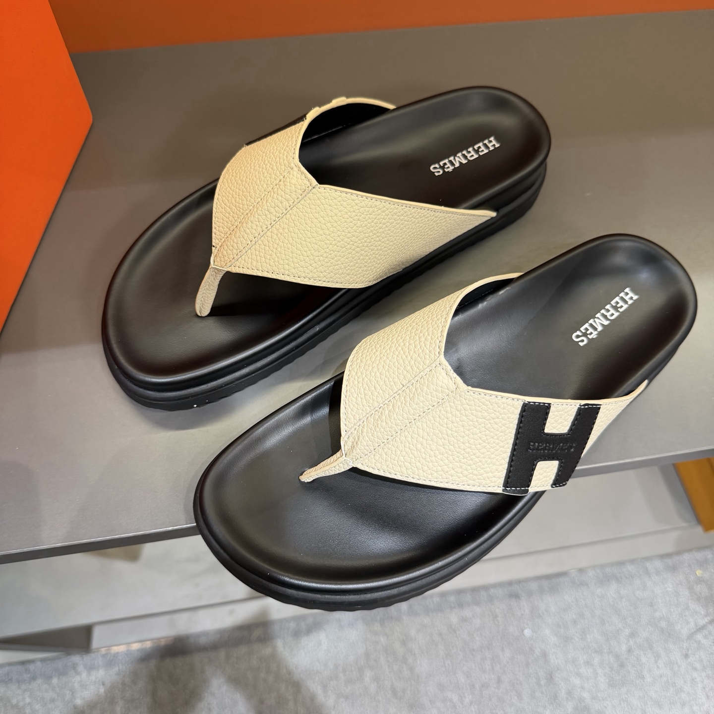 Hermès shoe
