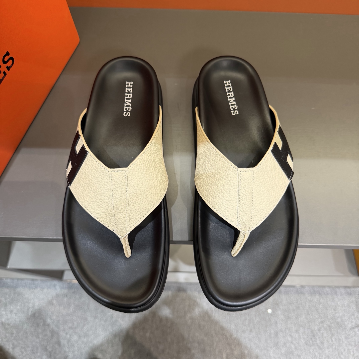 Hermès shoe