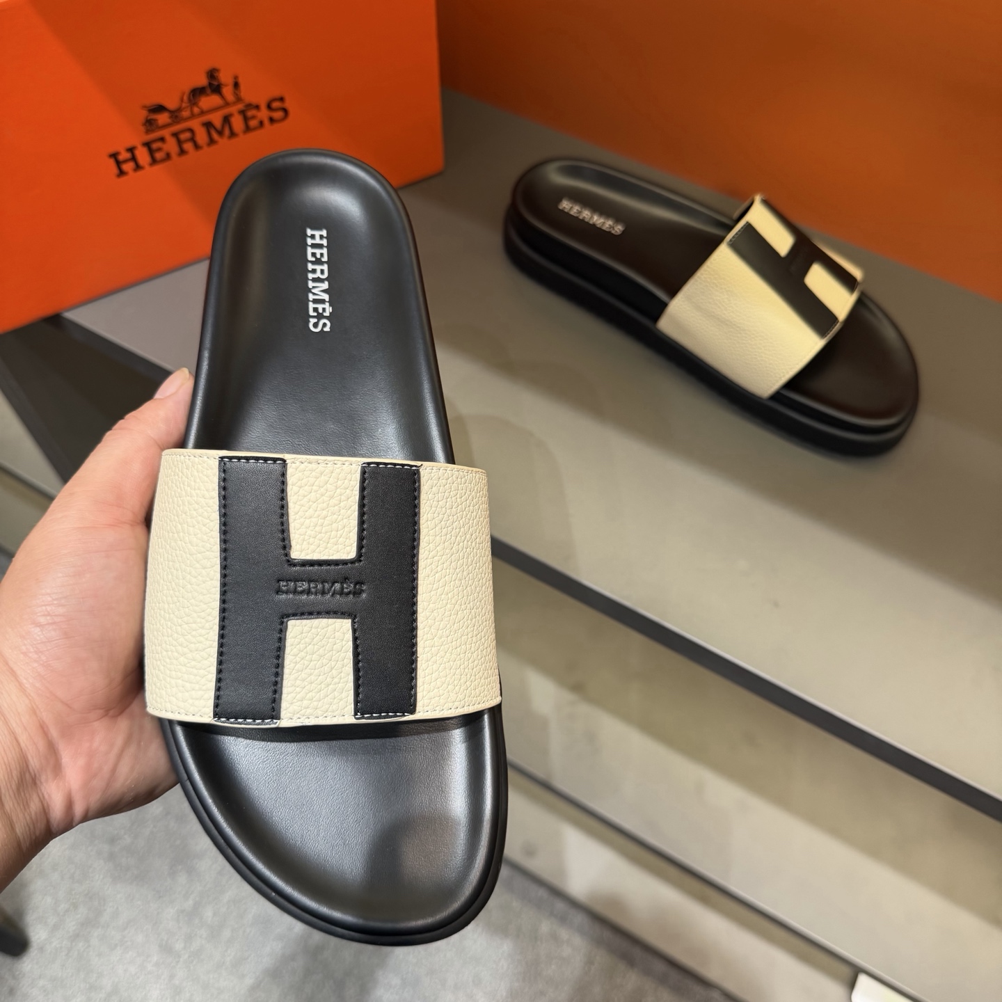 Hermès shoe