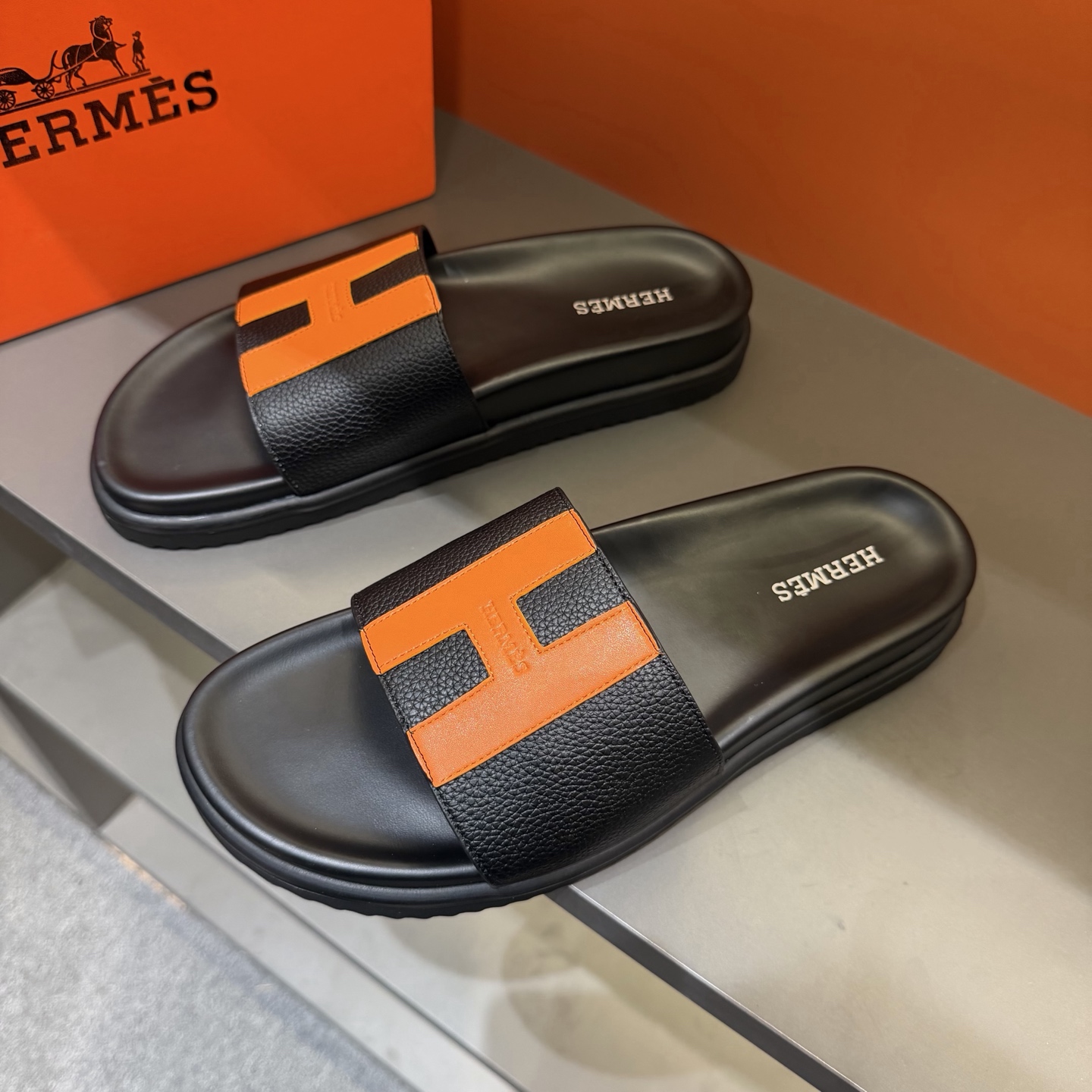 Hermès shoe