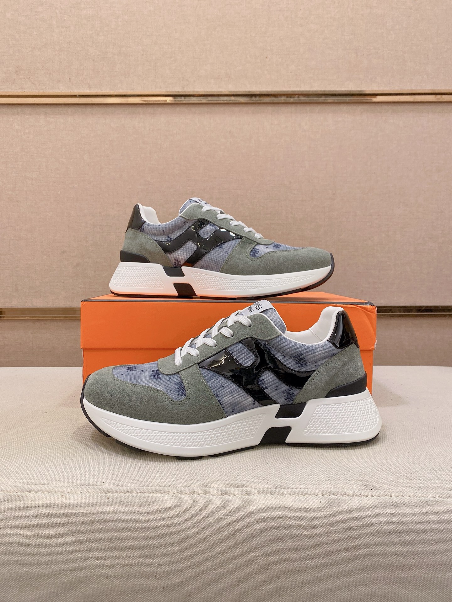 Hermès shoe