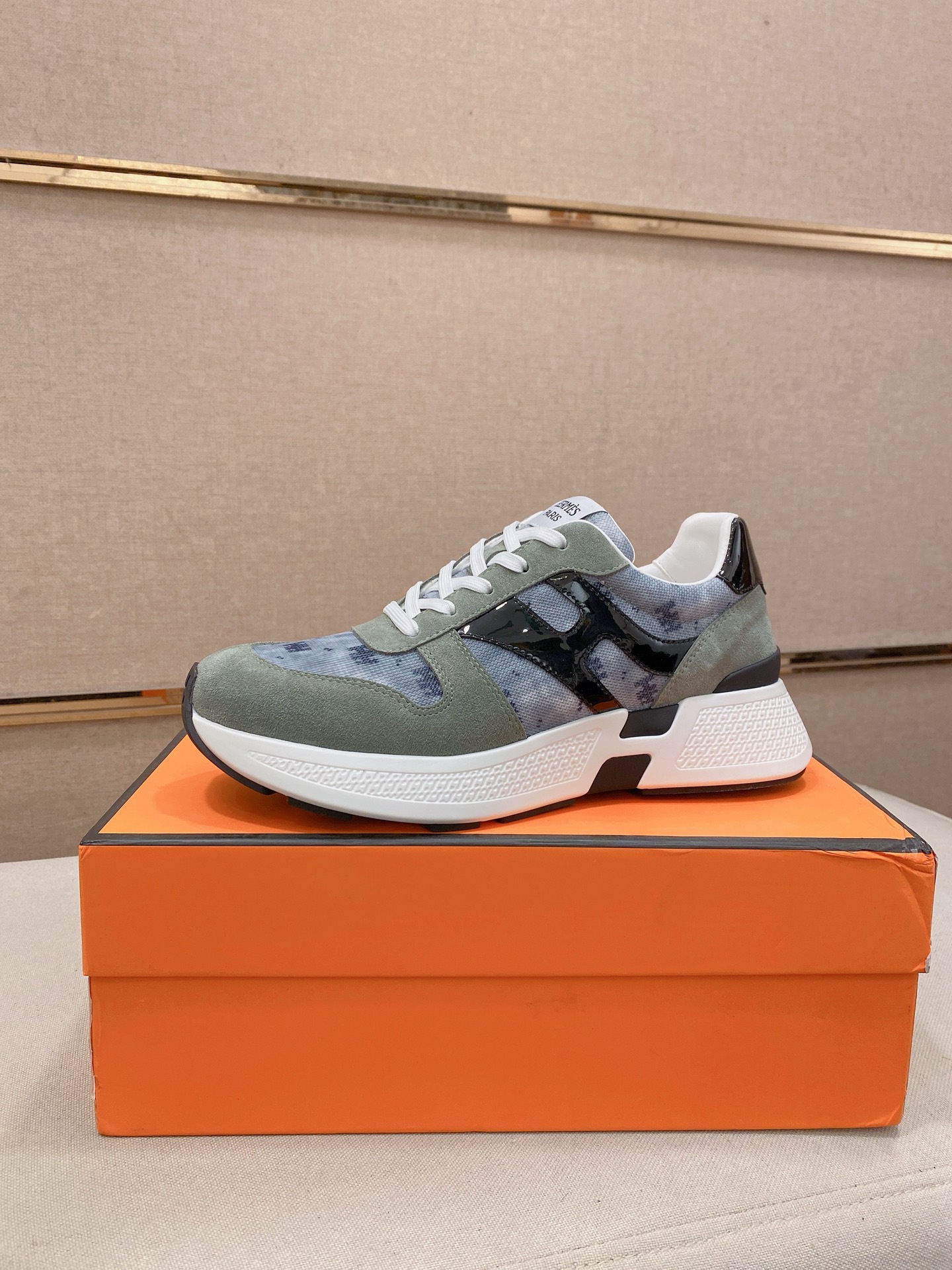 Hermès shoe