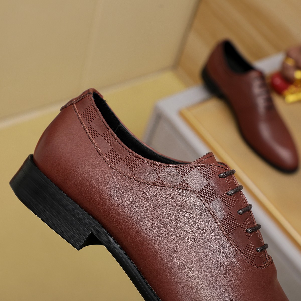 LV shoe