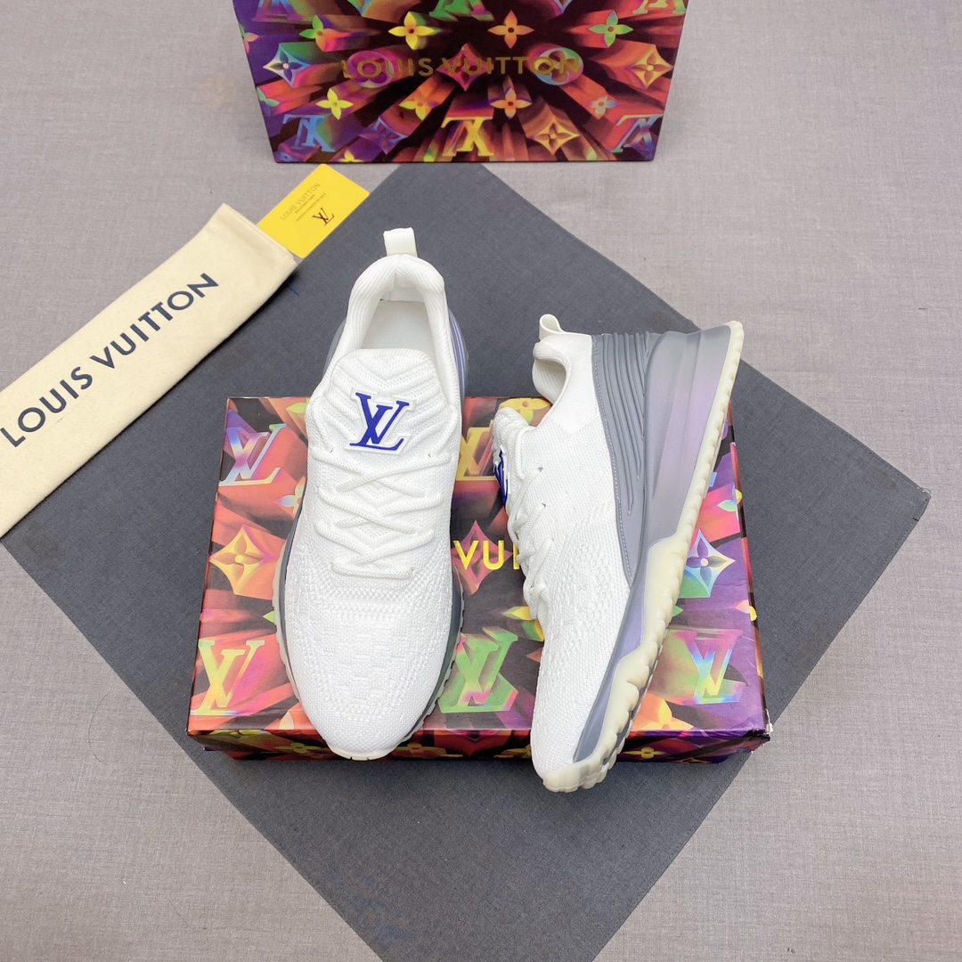 LV shoe