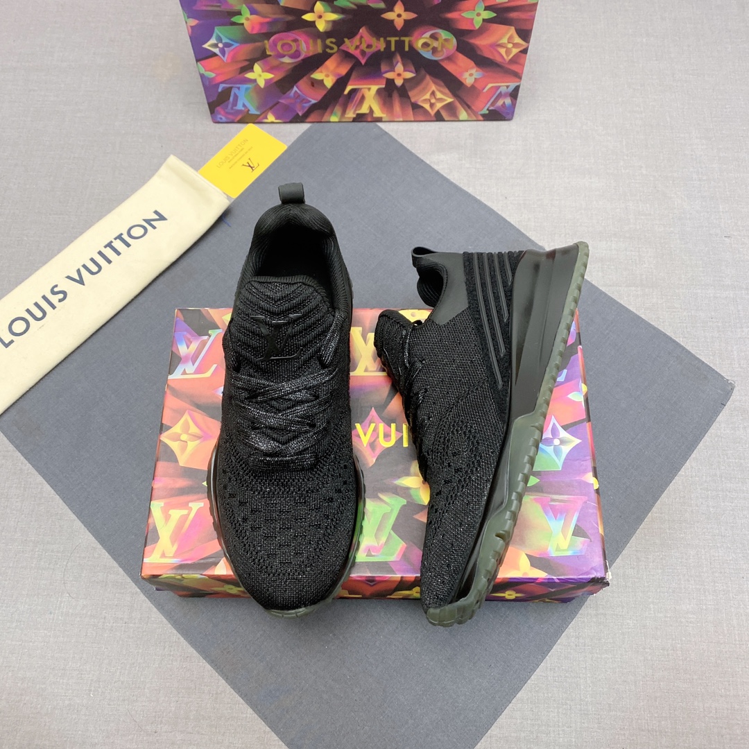 LV shoe