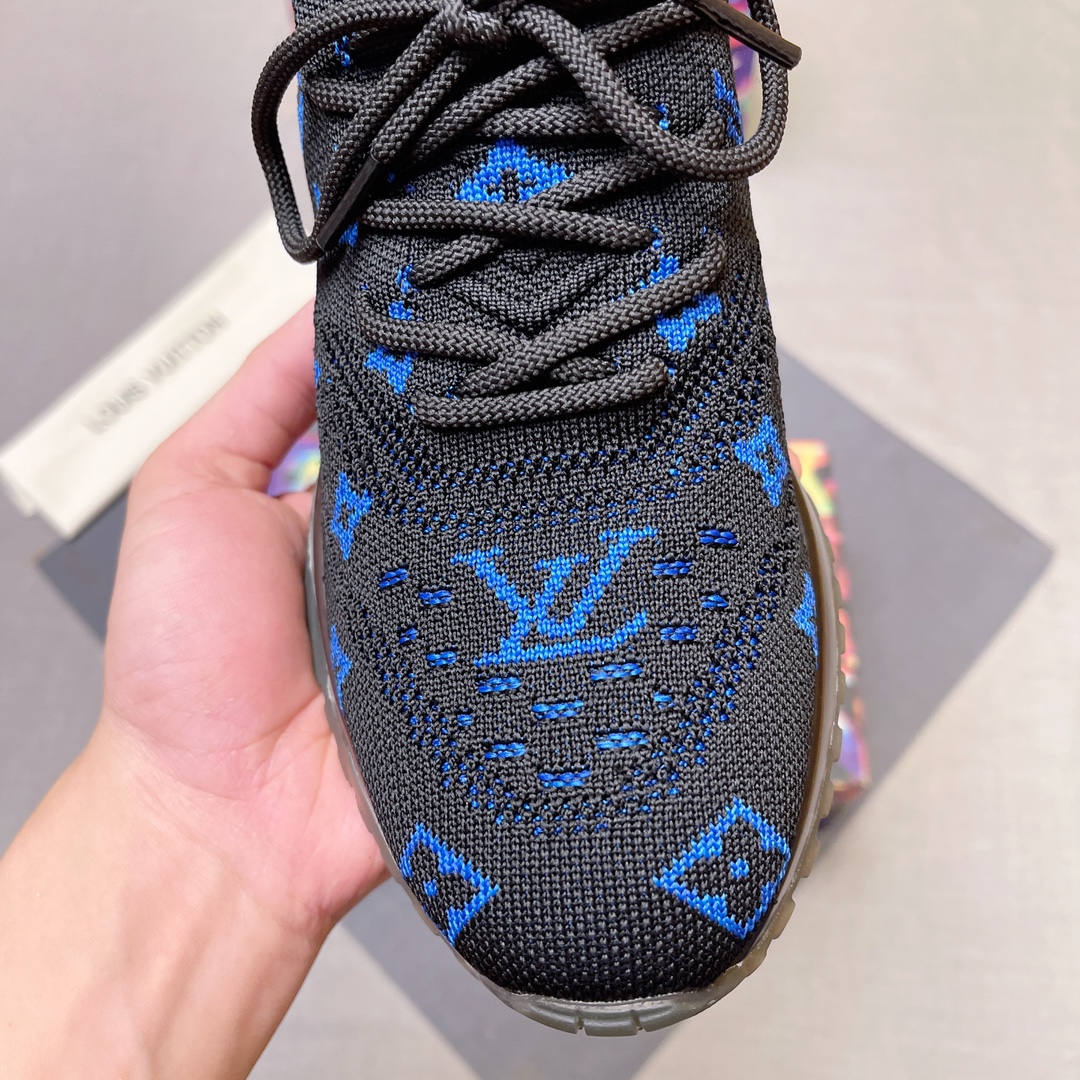 LV shoe