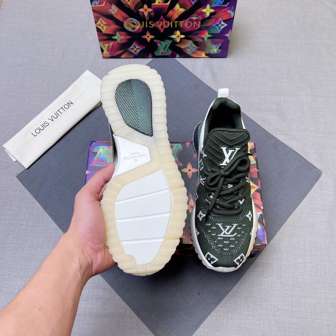 LV shoe