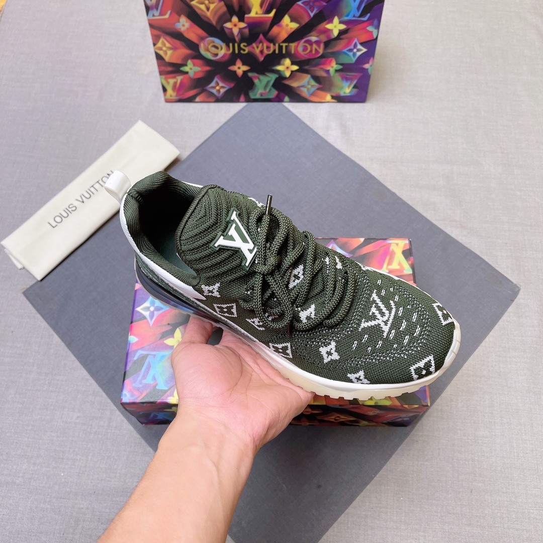 LV shoe