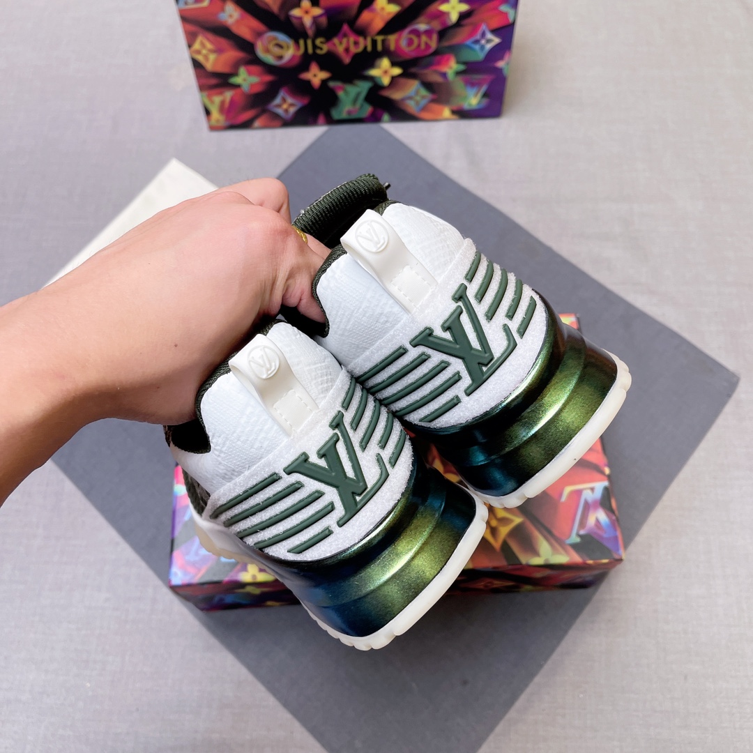 LV shoe
