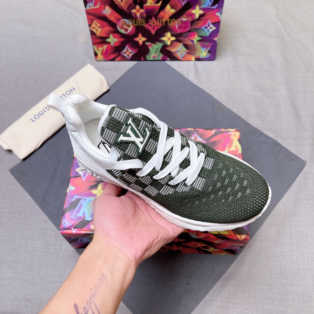 LV shoe
