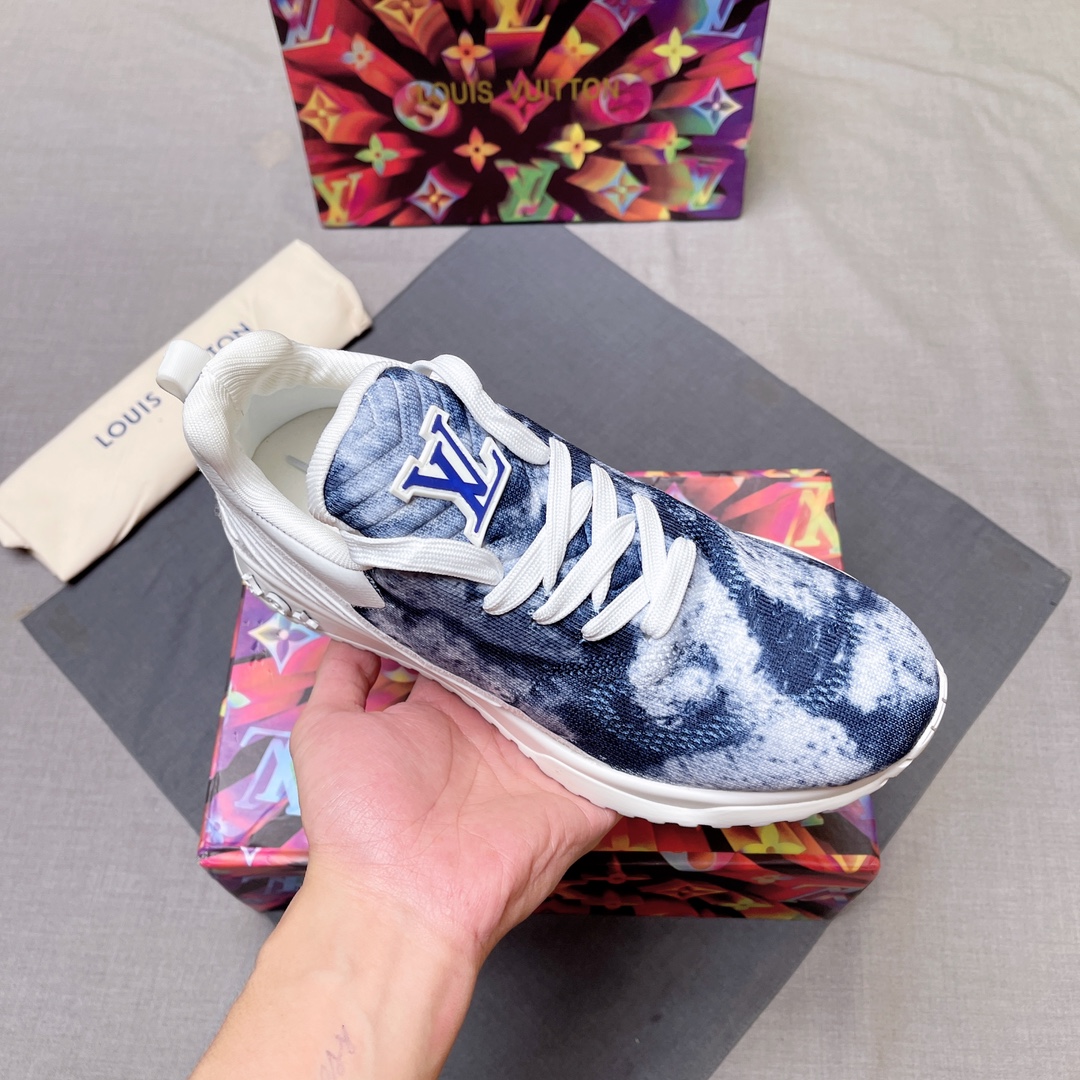 LV shoe