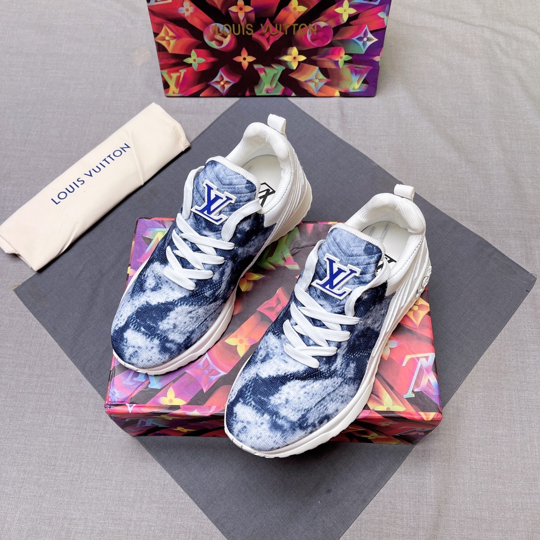 LV shoe