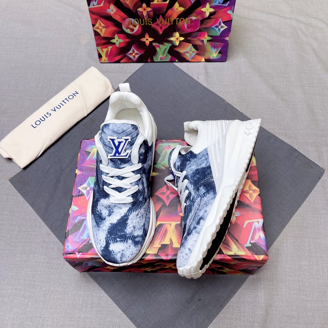 LV shoe