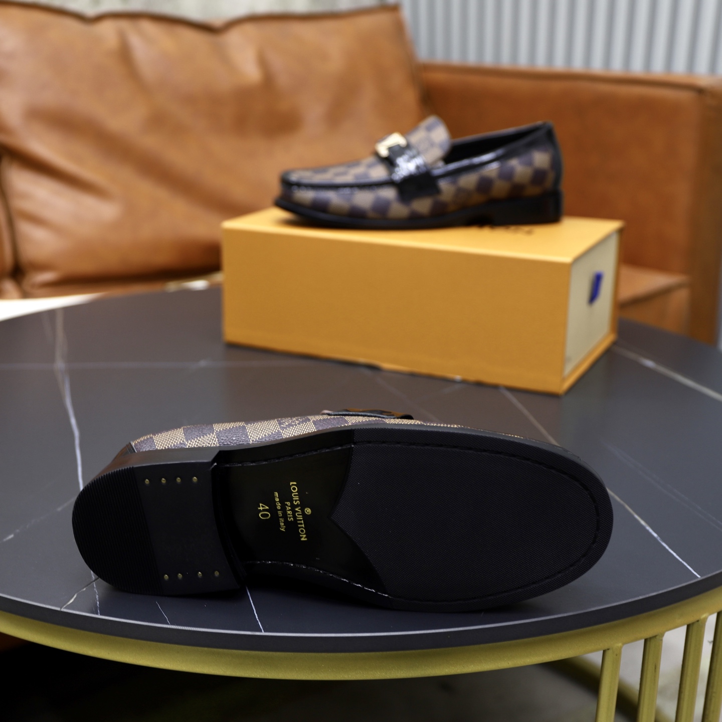 LV shoe