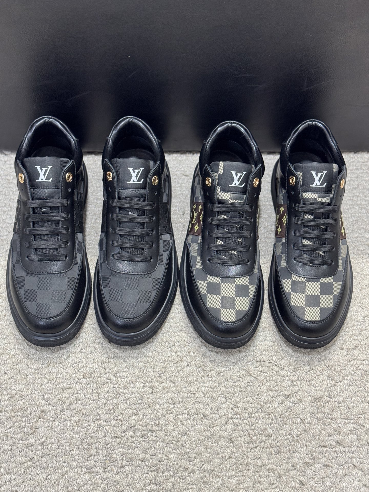 LV shoe