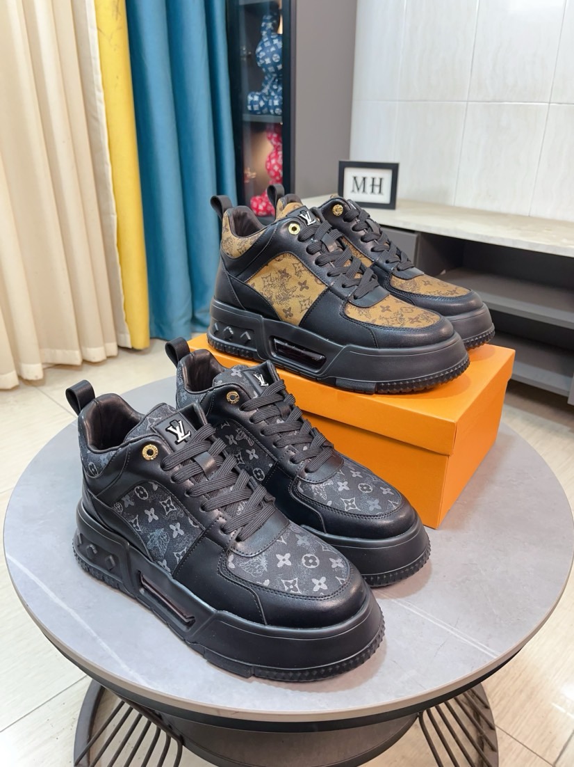 LV shoe