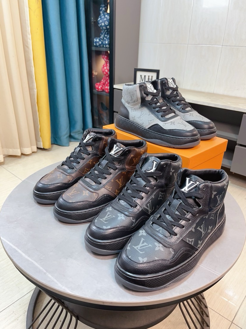LV shoe