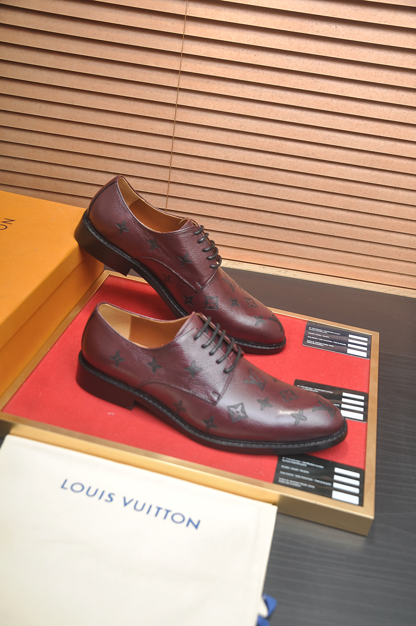 LV shoe