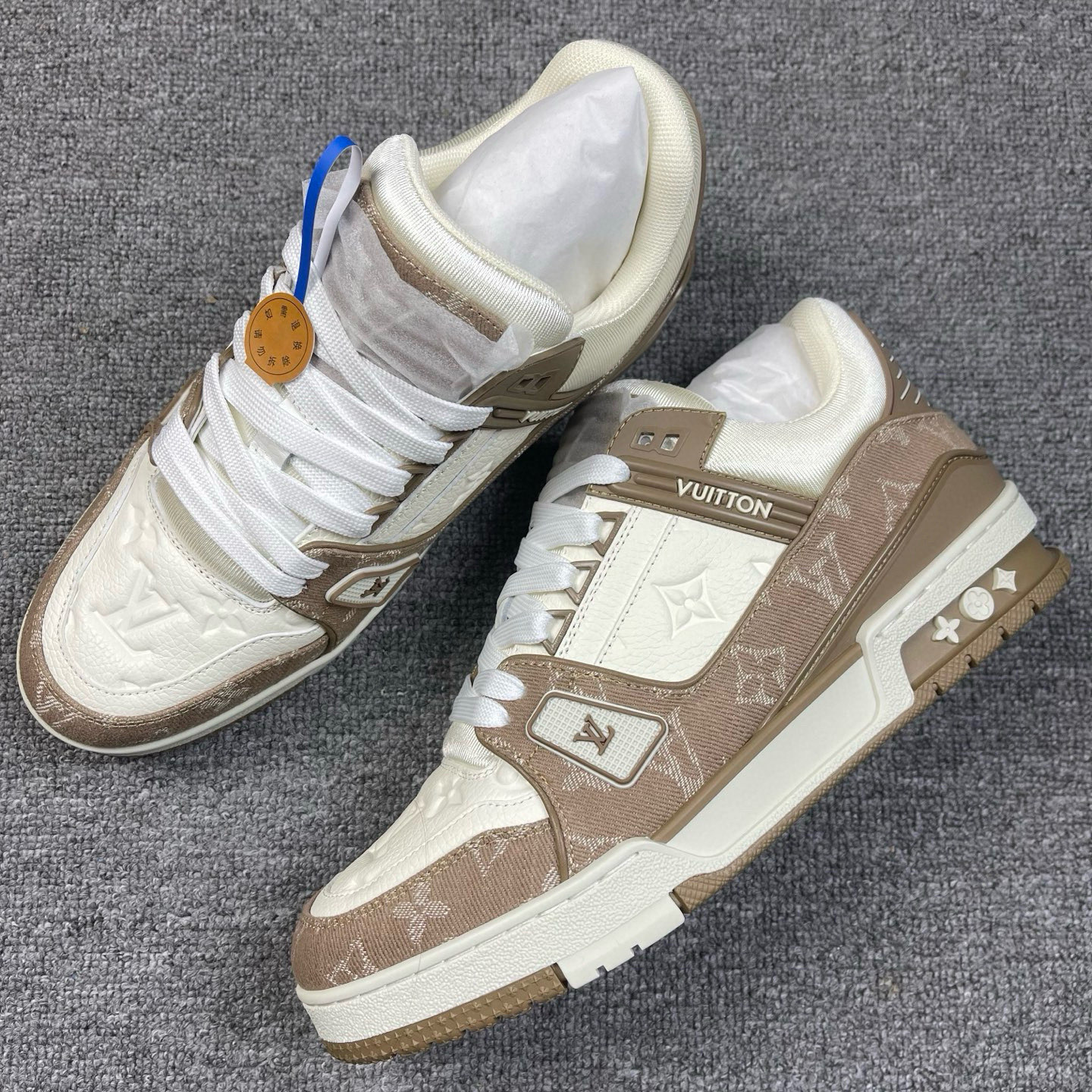 LV