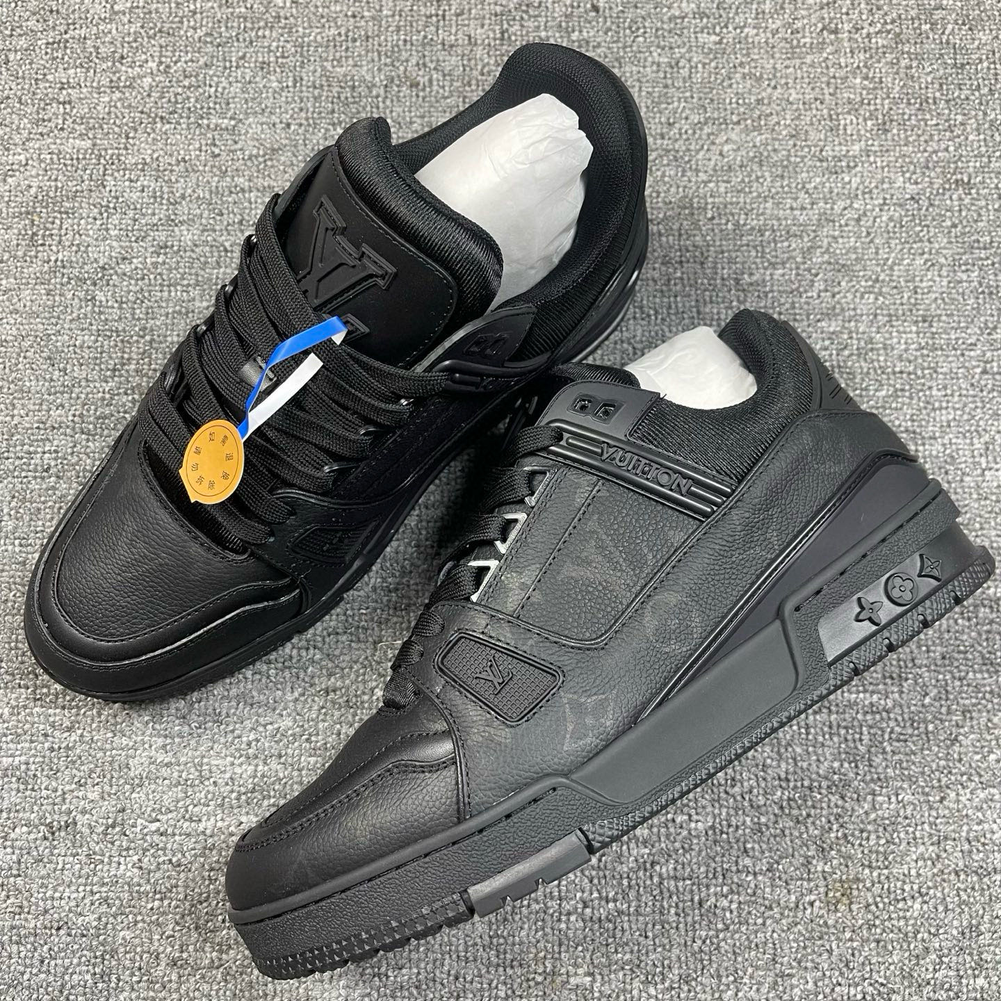LV