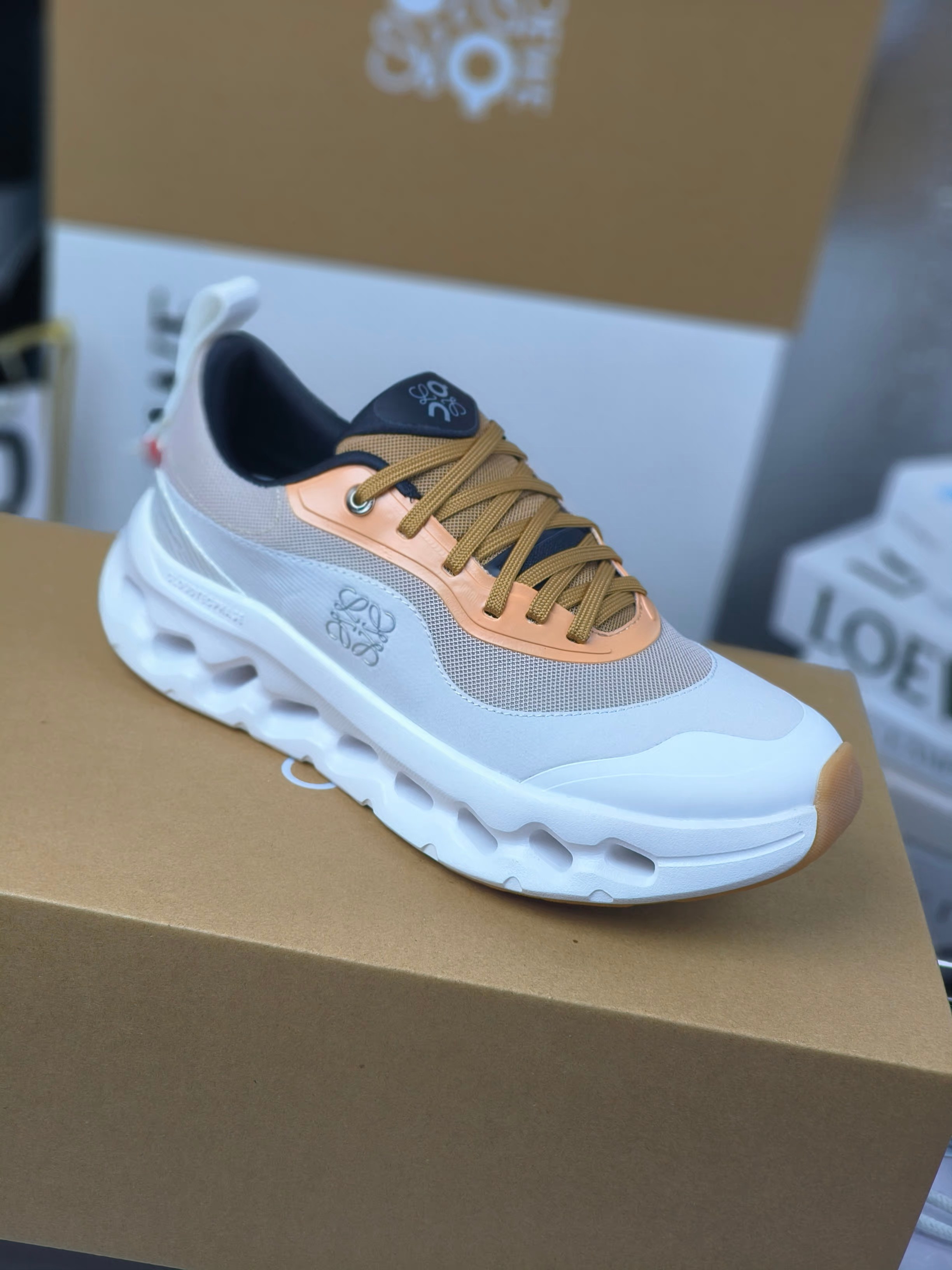 Loewe