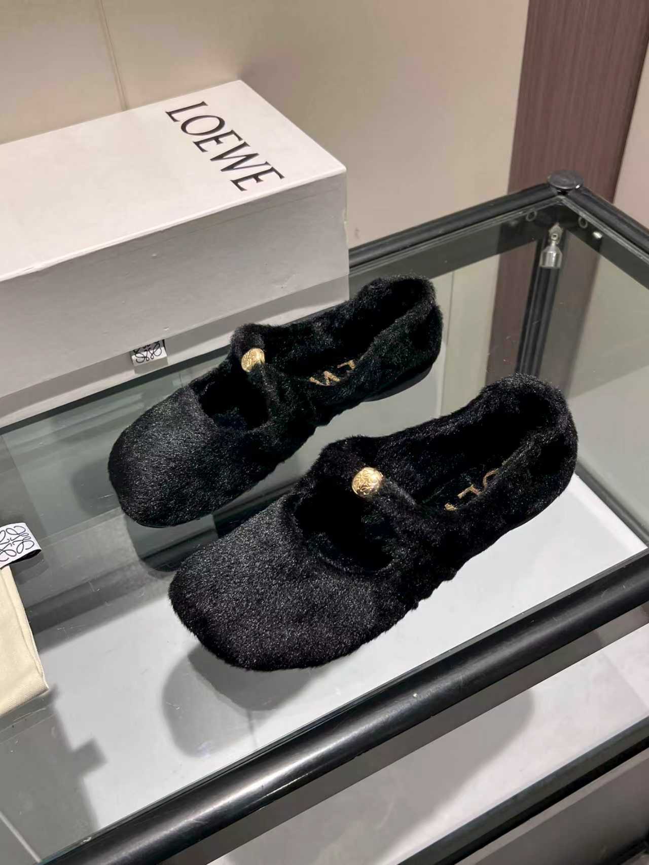 Loewe