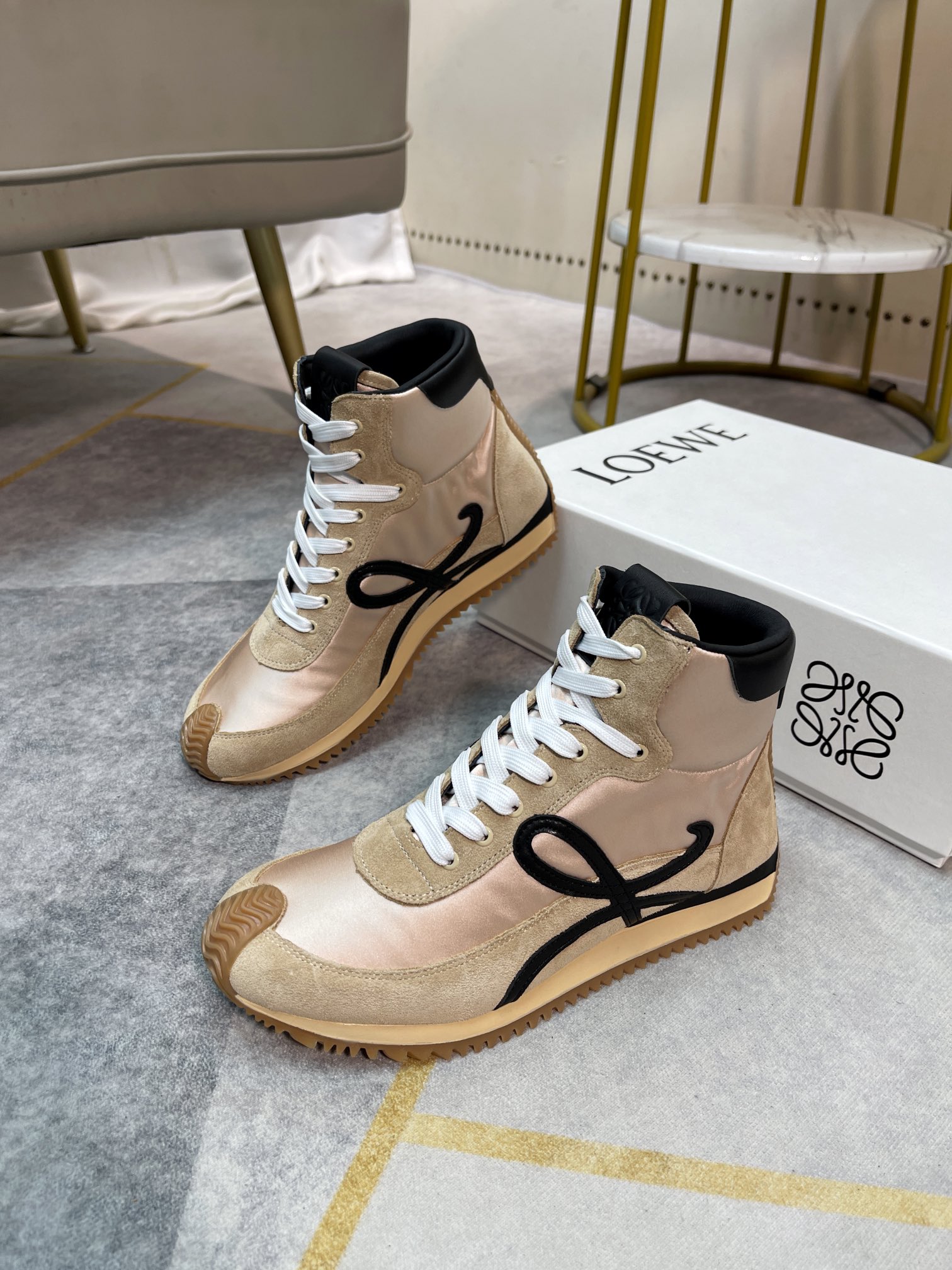 Loewe