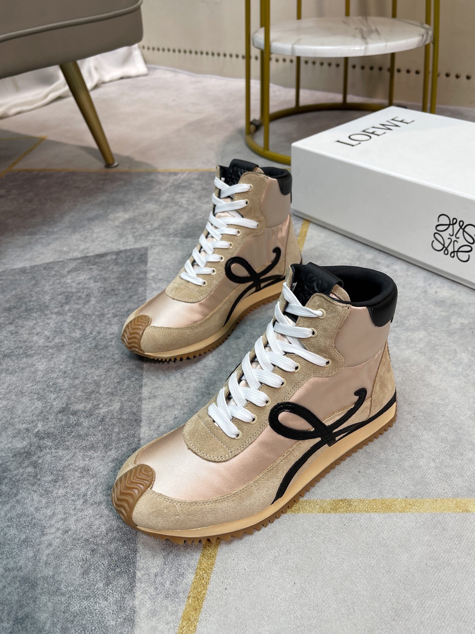 Loewe