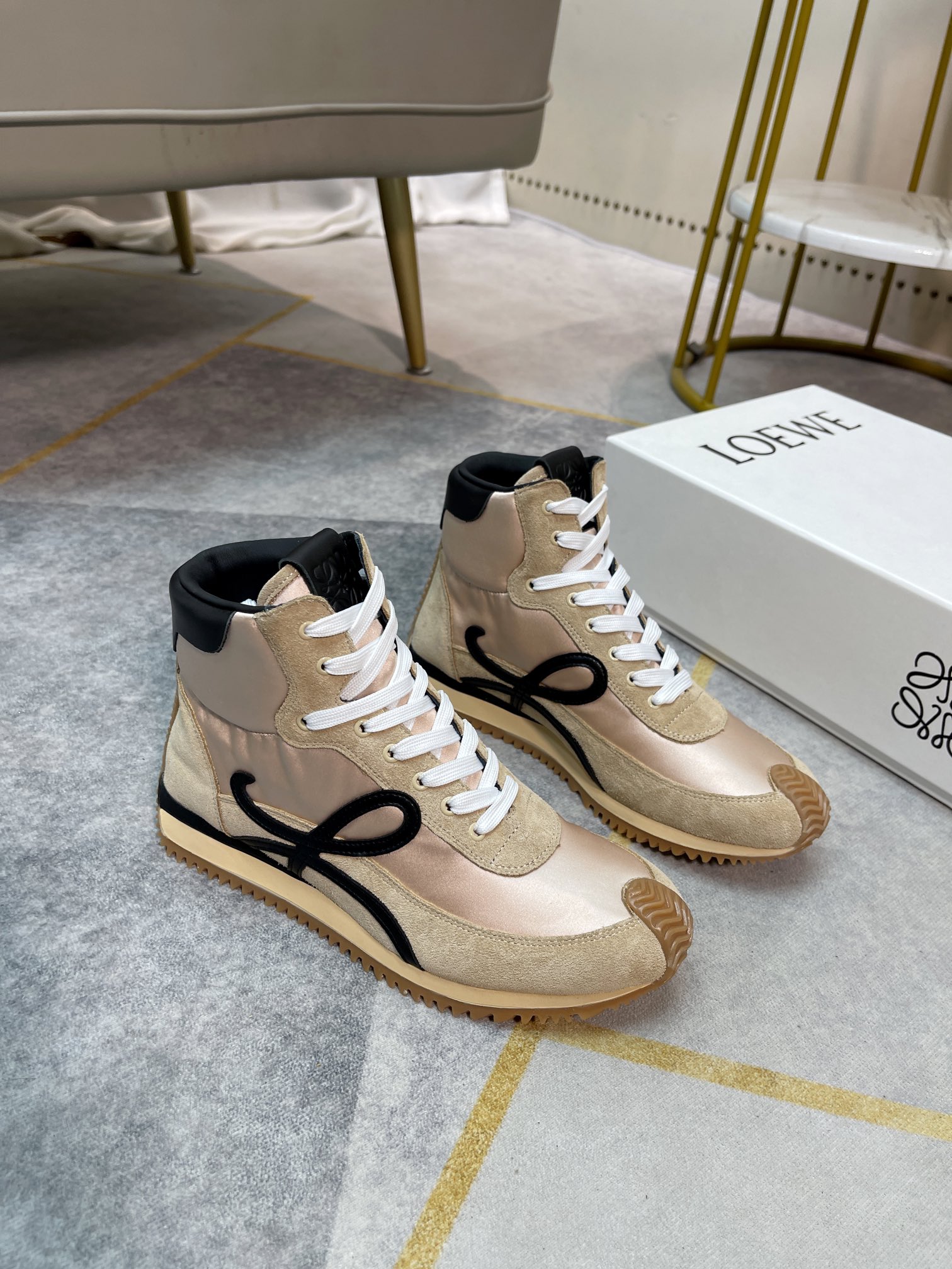 Loewe