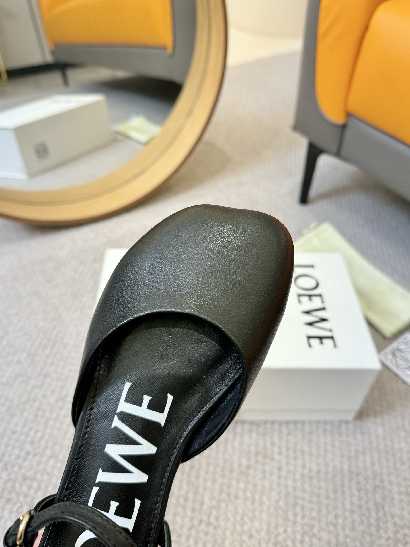 Loewe