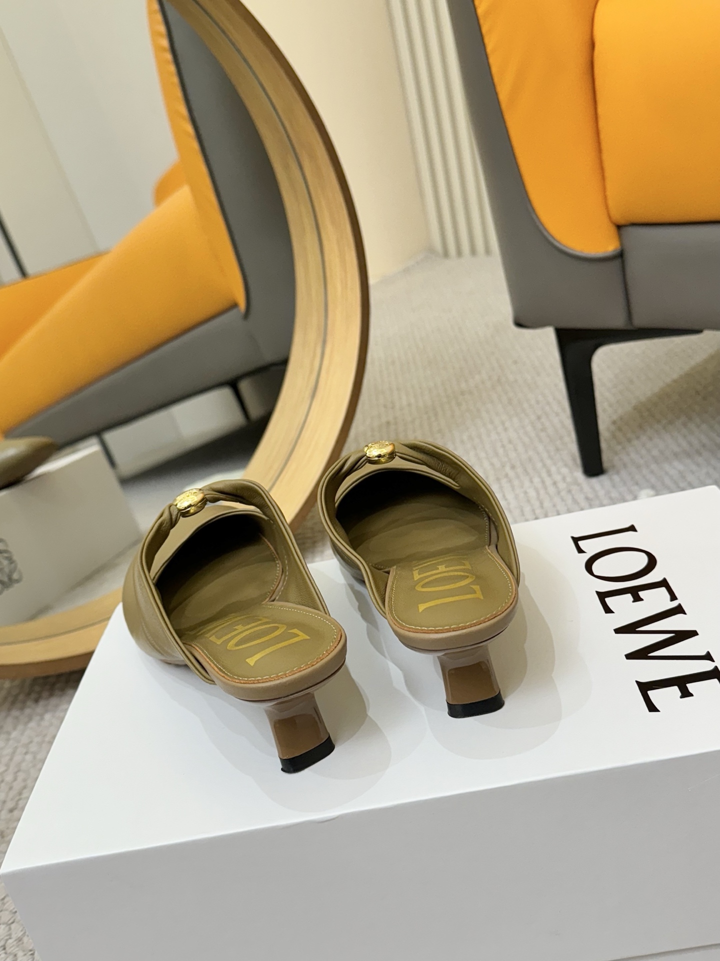 Loewe