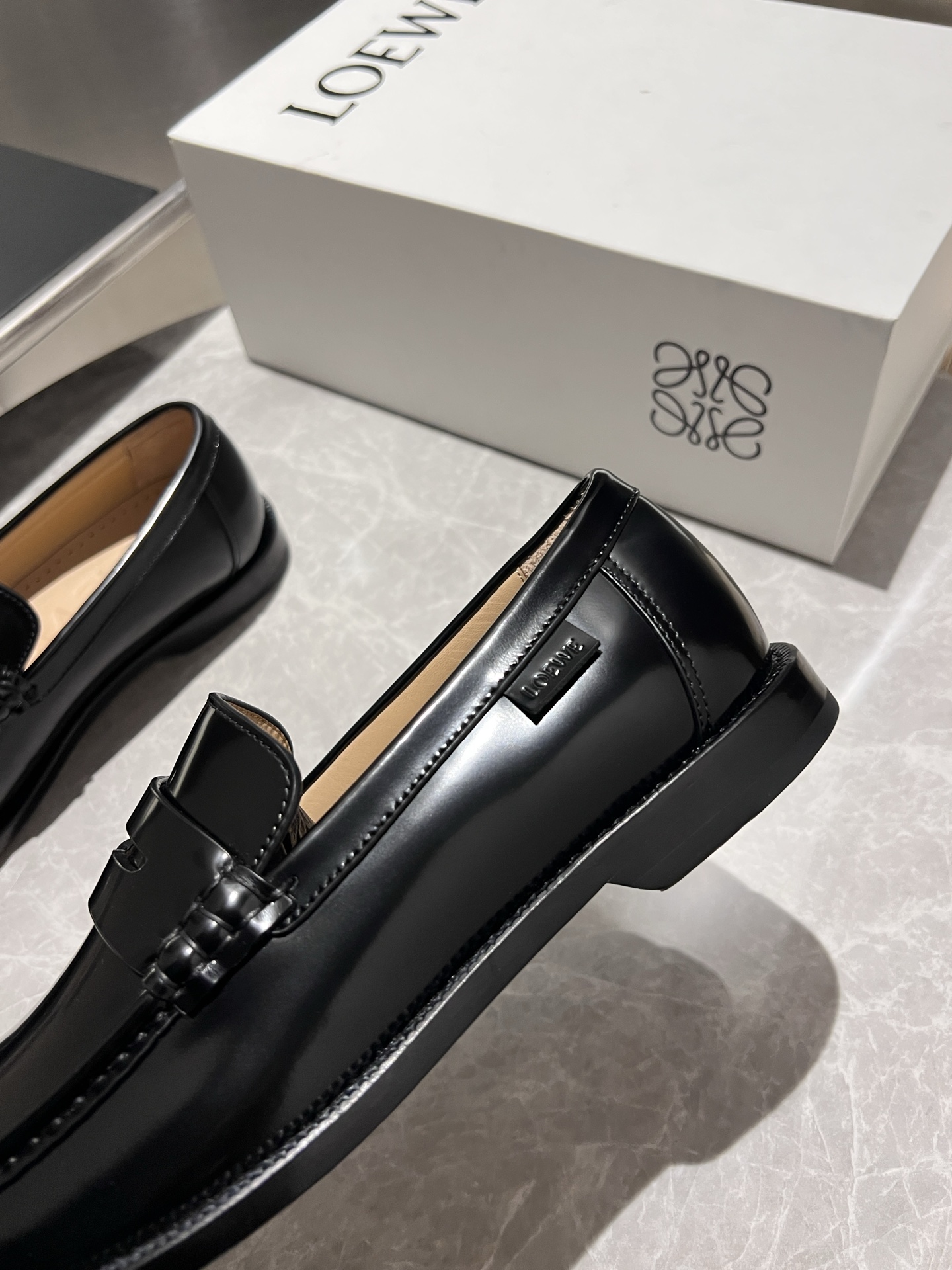 Loewe