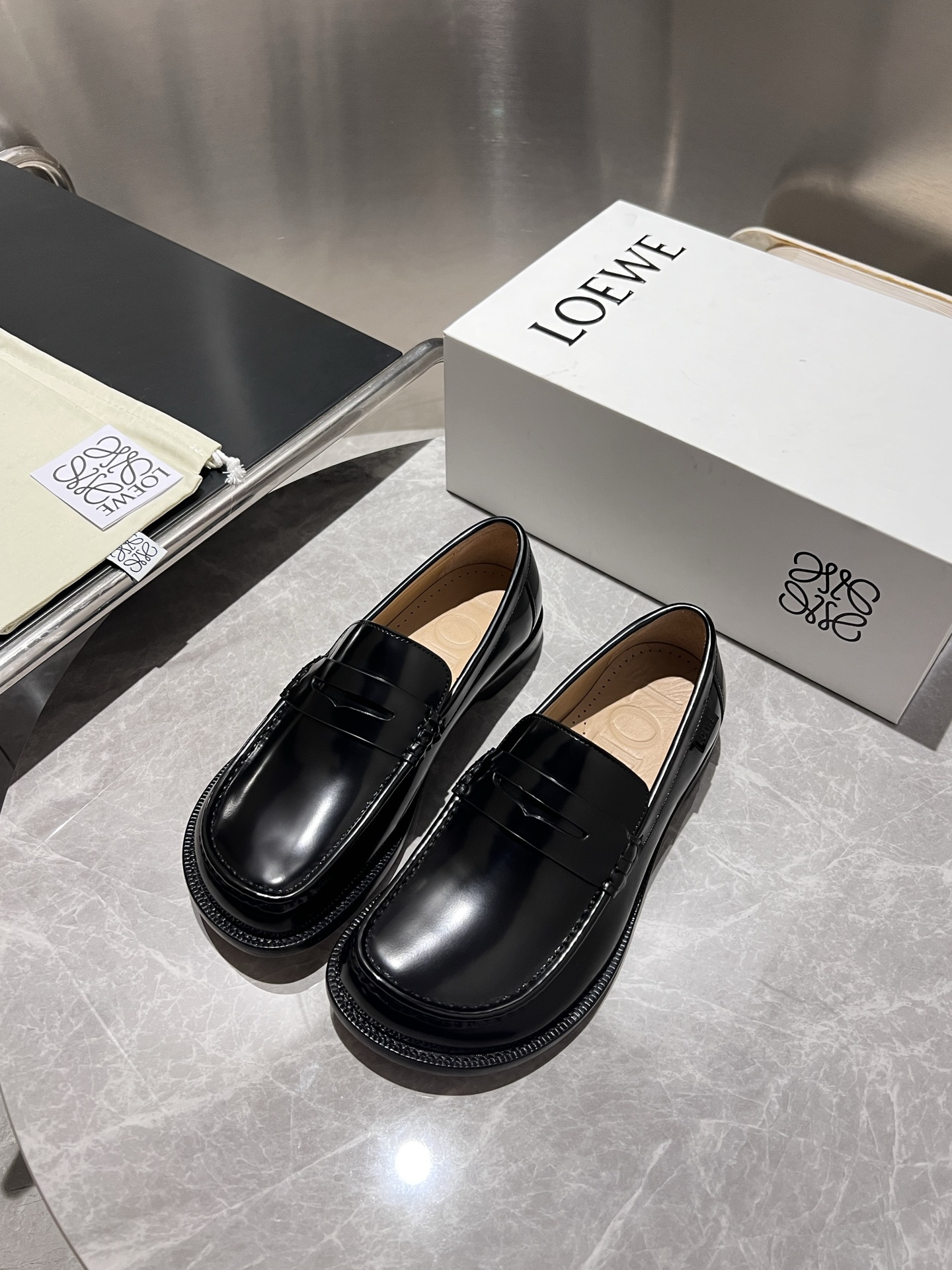 Loewe