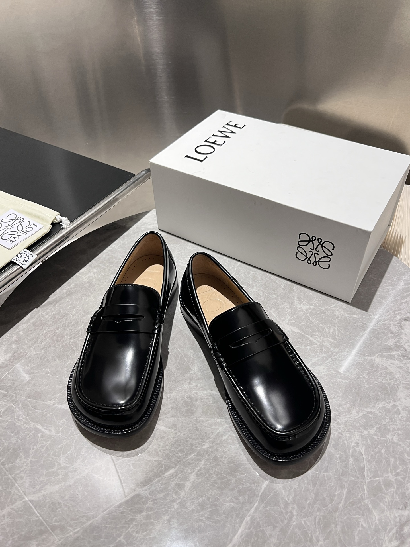 Loewe