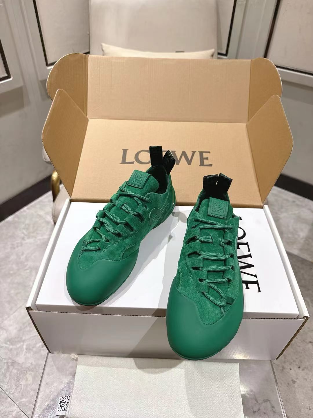 Loewe