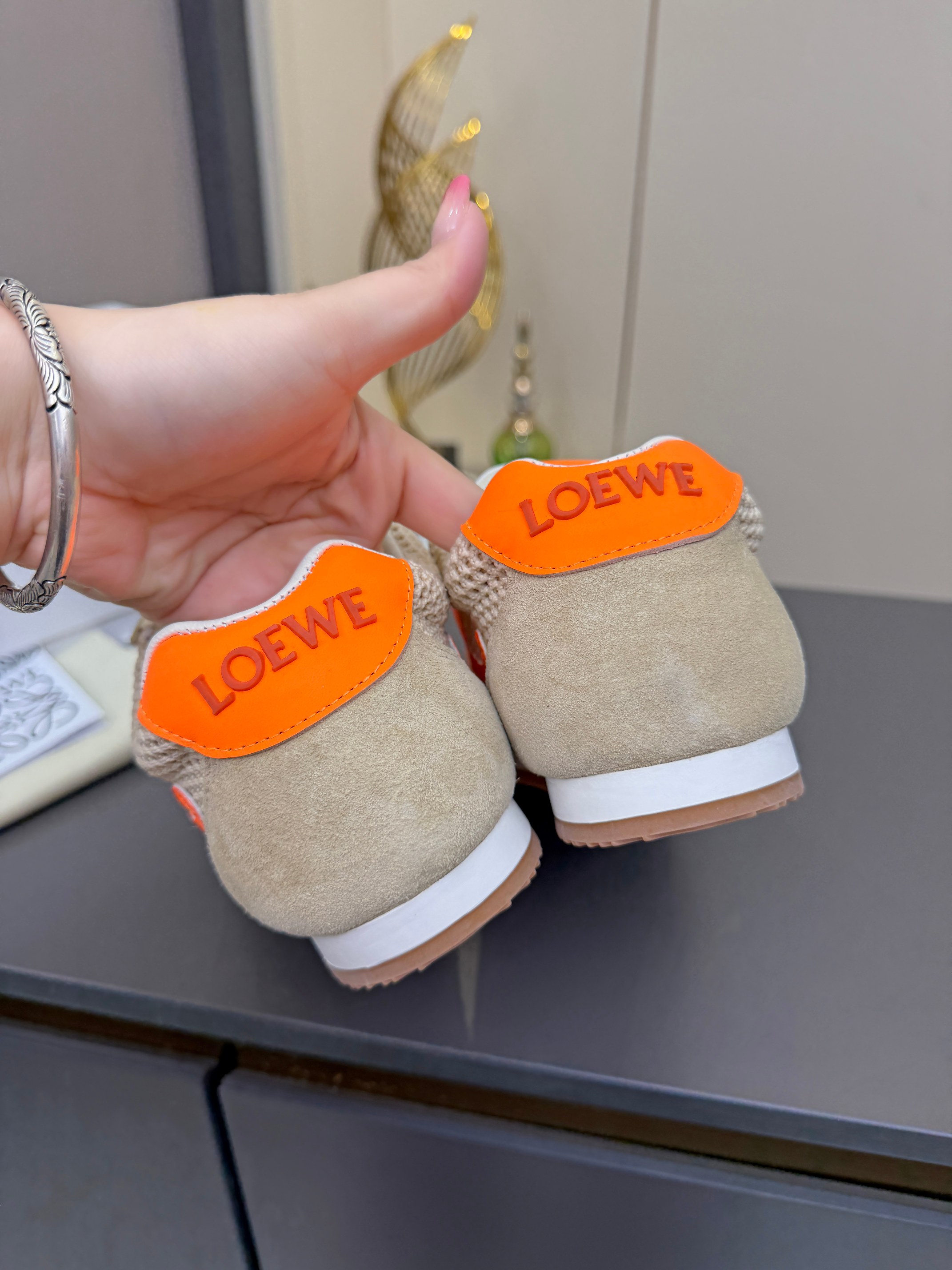 Loewe