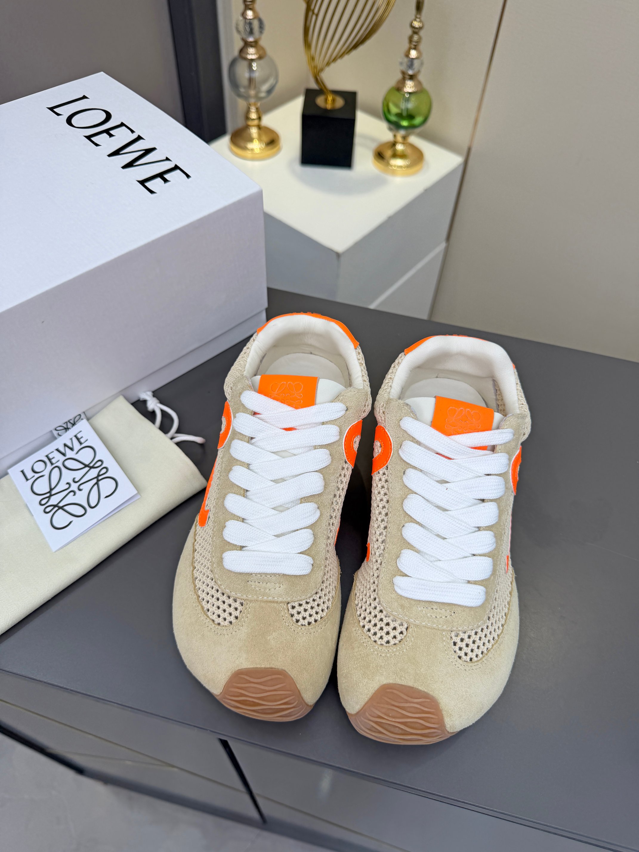Loewe