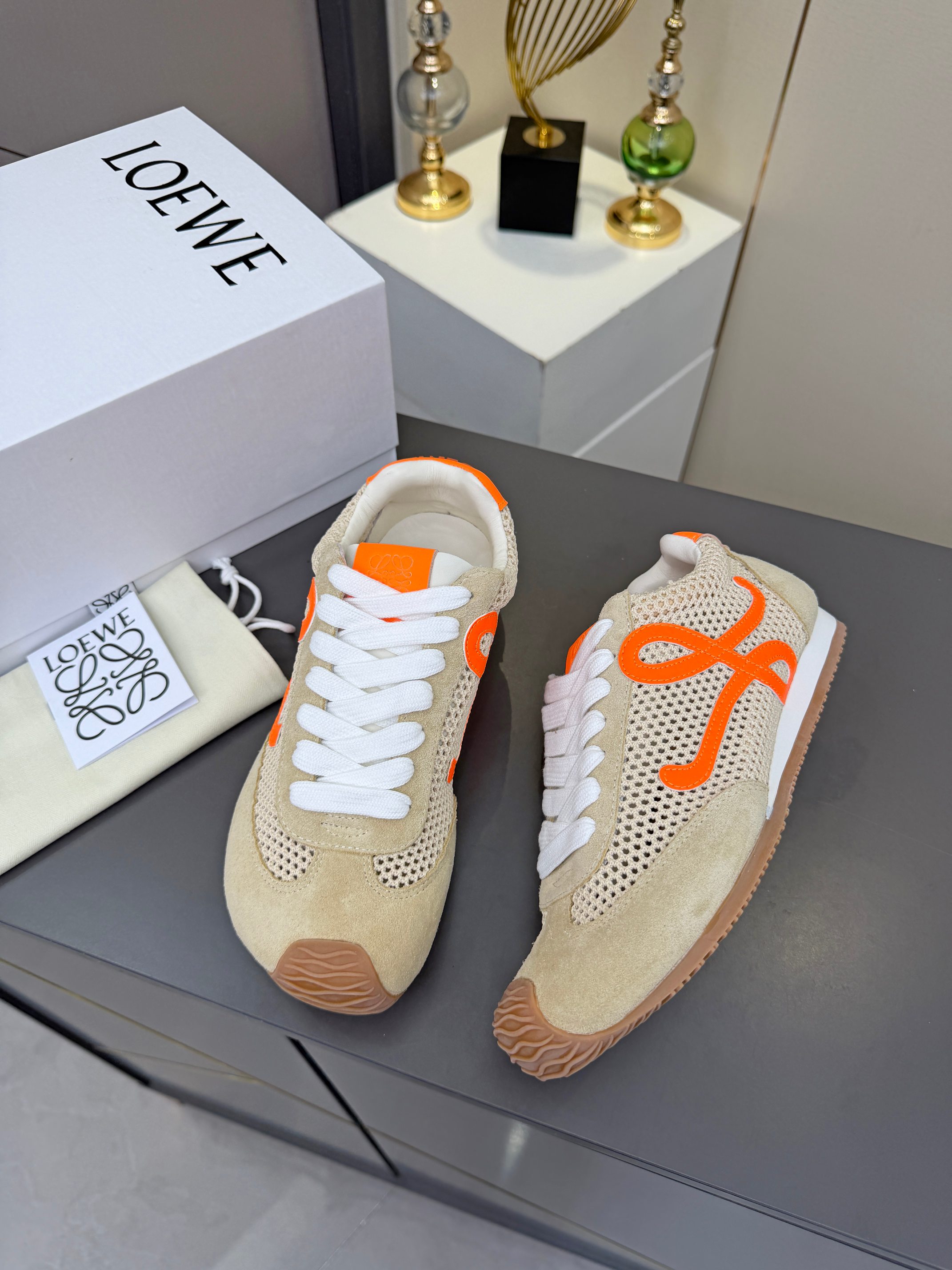 Loewe