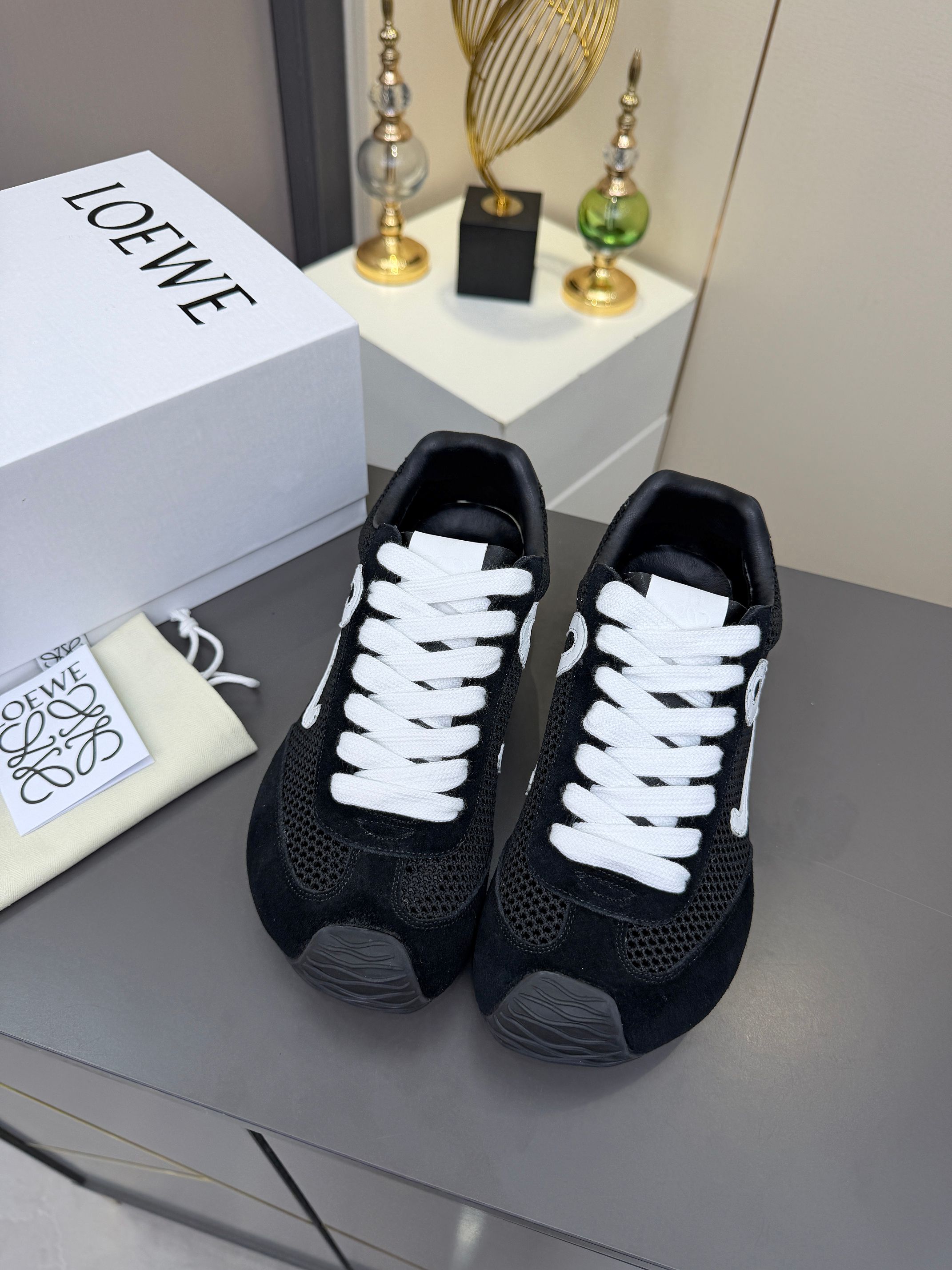Loewe