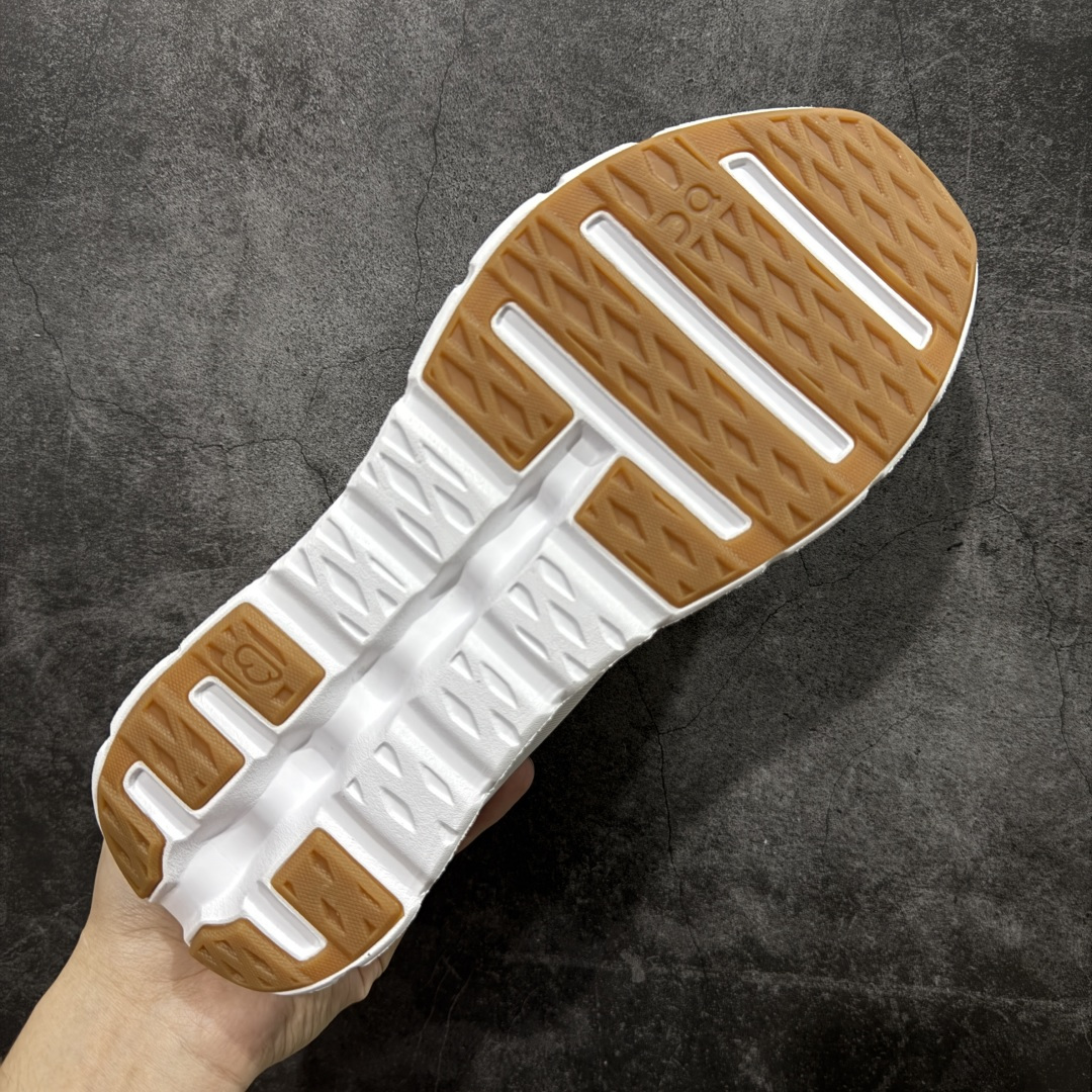 Loewe shoe