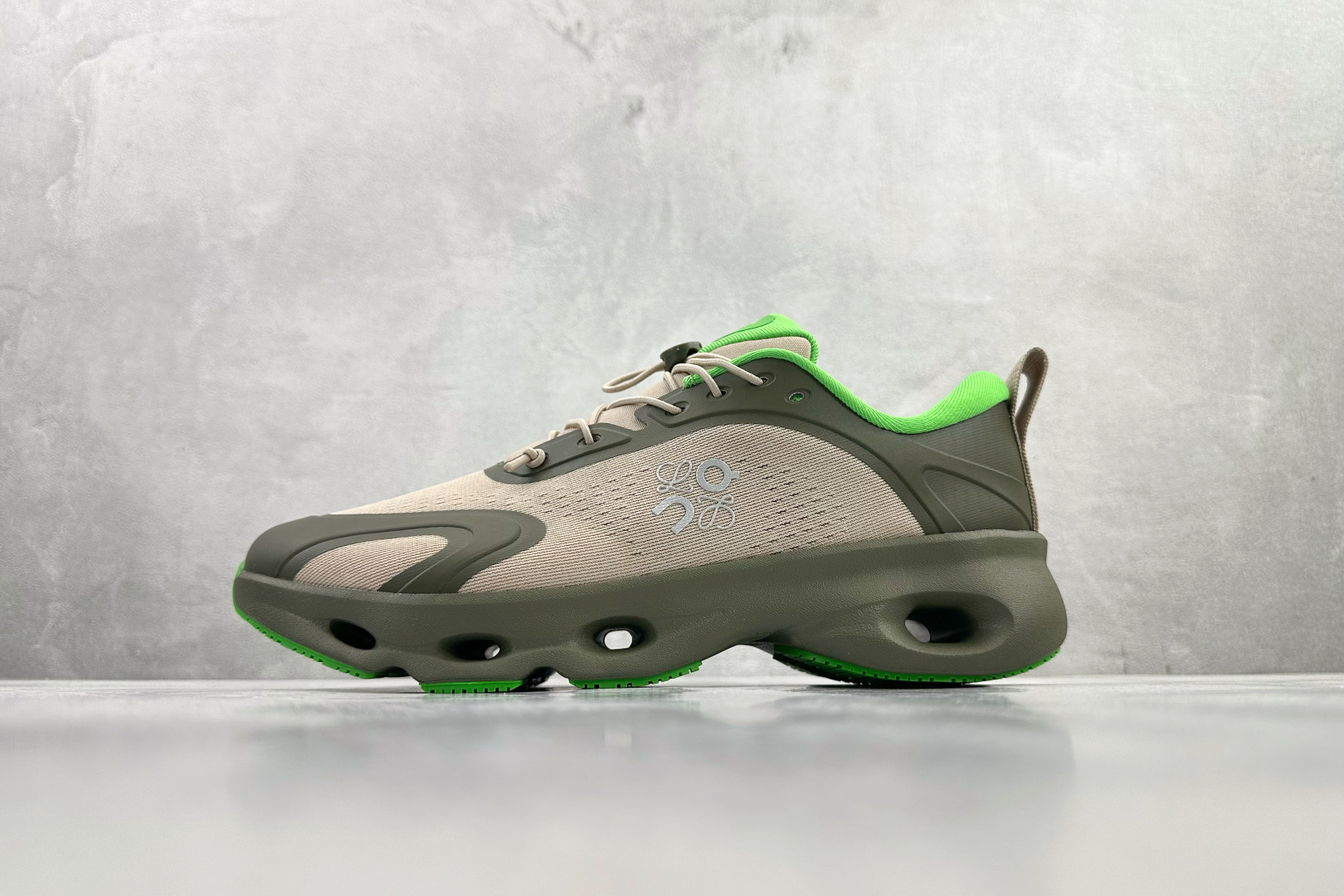 Loewe shoe