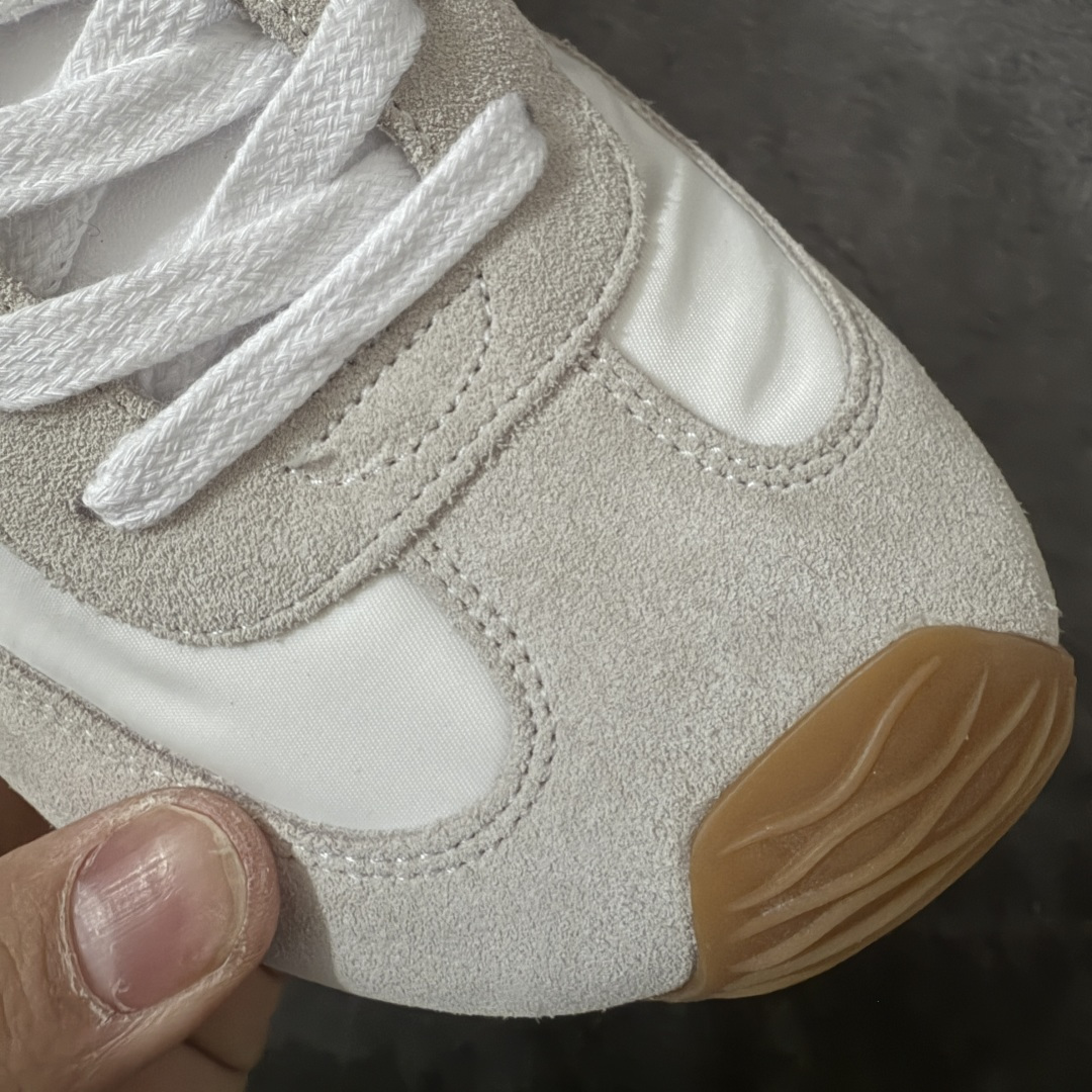 Loewe shoe