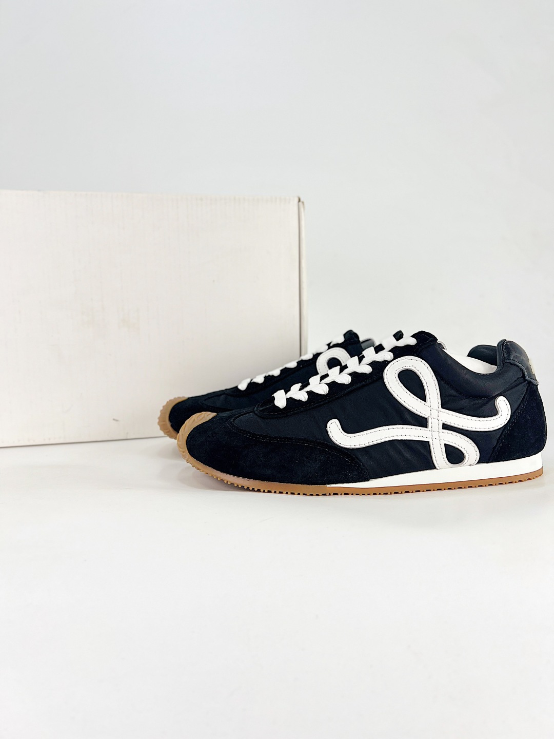 Loewe shoe