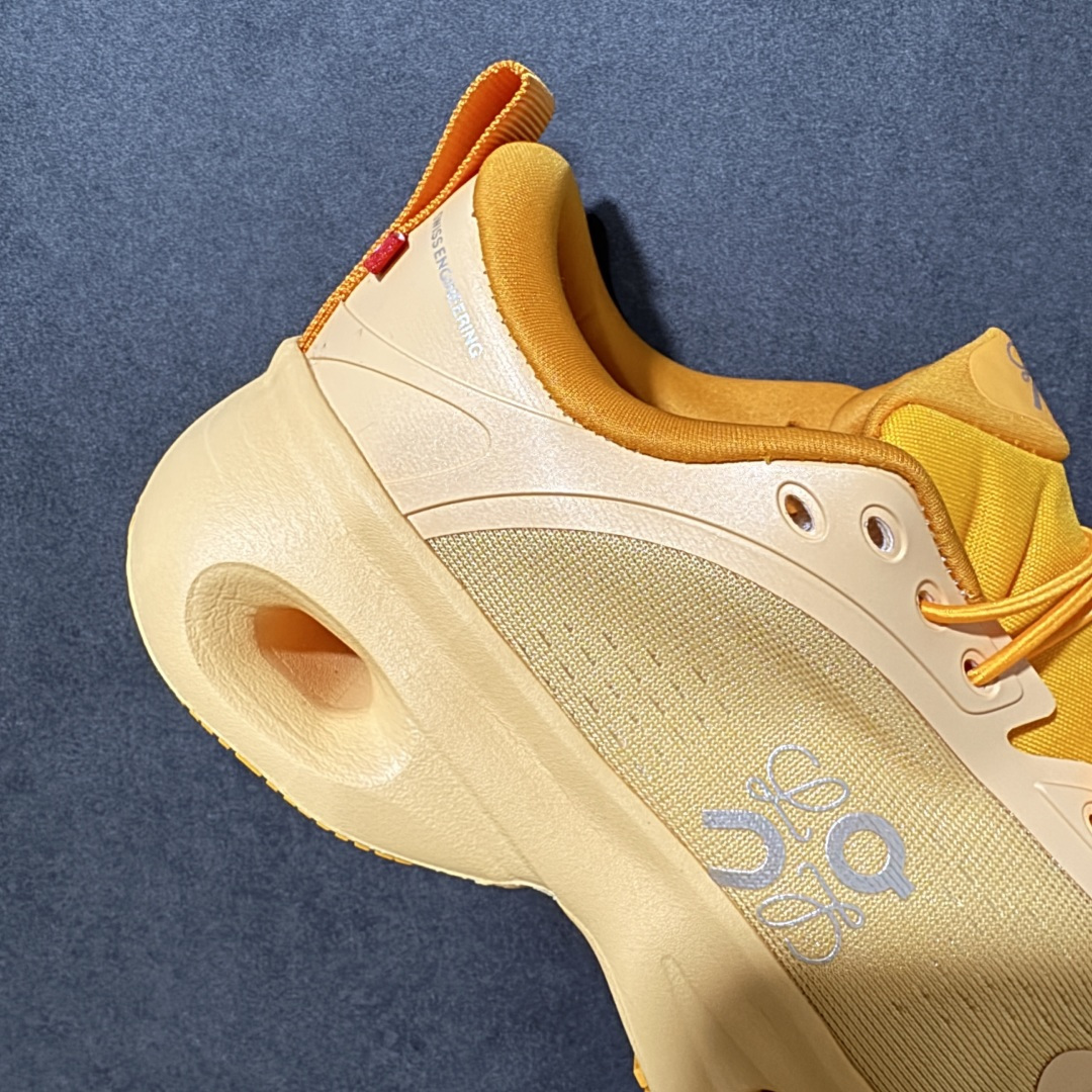 Loewe shoe