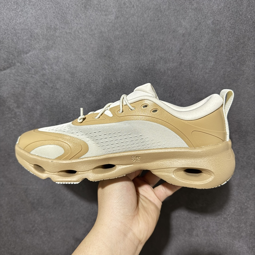 Loewe shoe
