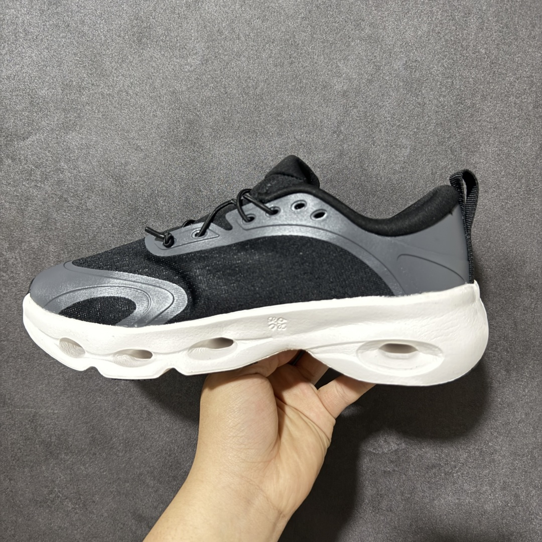 Loewe shoe
