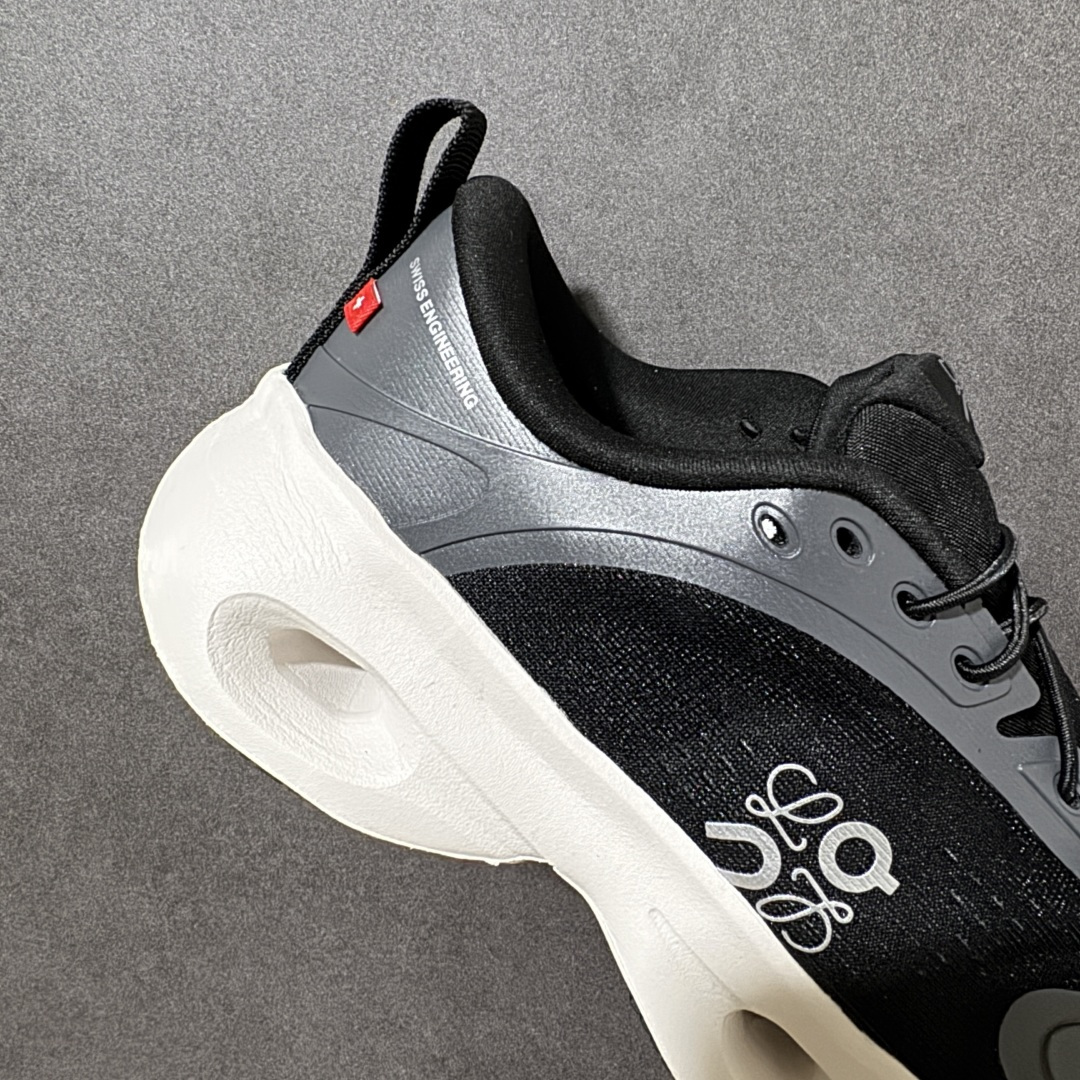 Loewe shoe