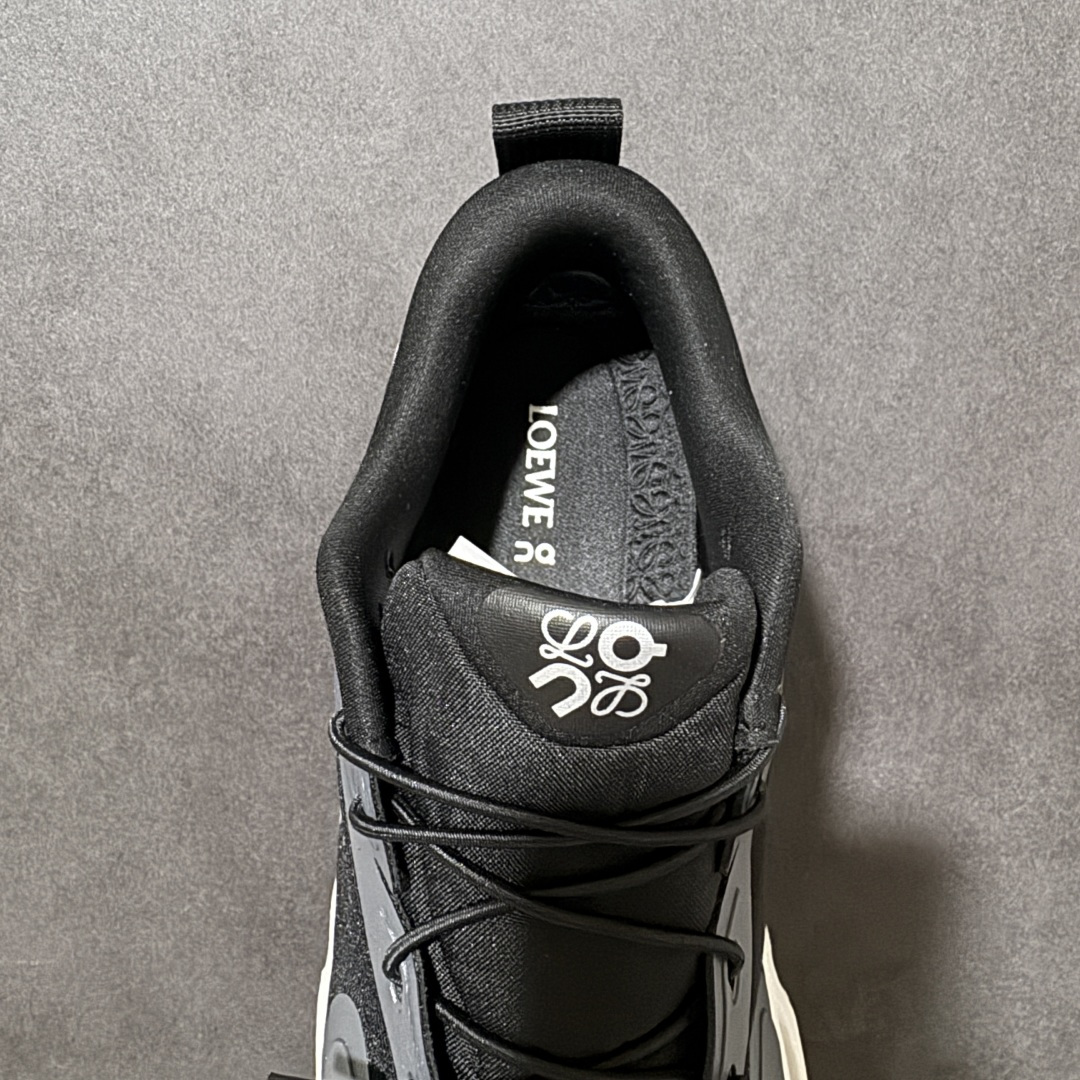 Loewe shoe
